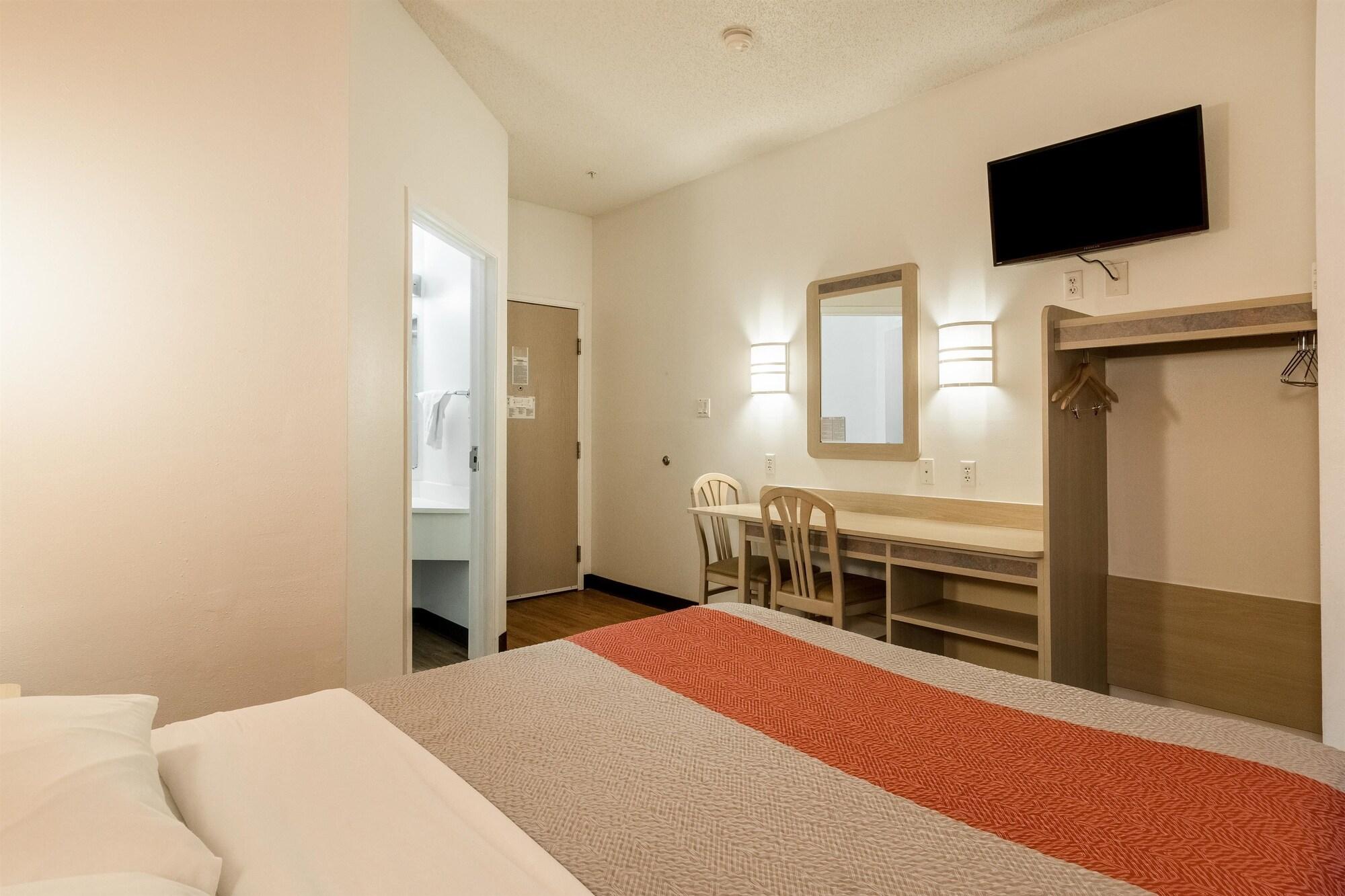 Motel 6-Newport, Tn Екстериор снимка
